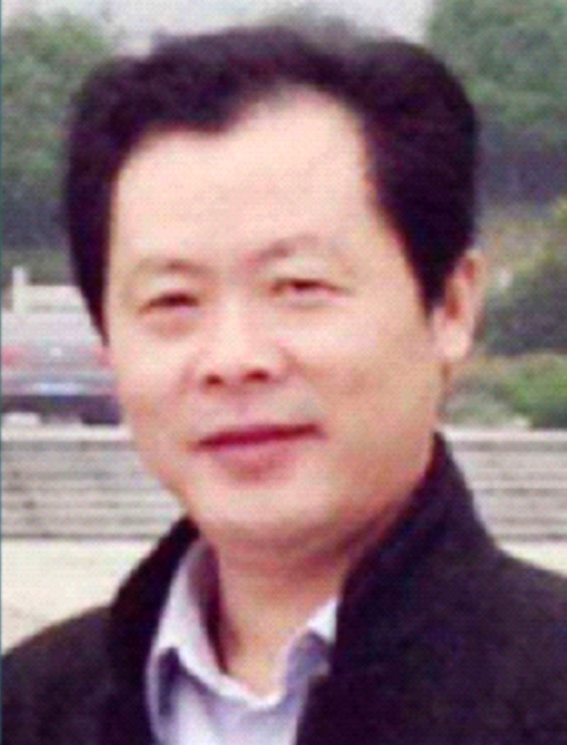 黄明春.jpg